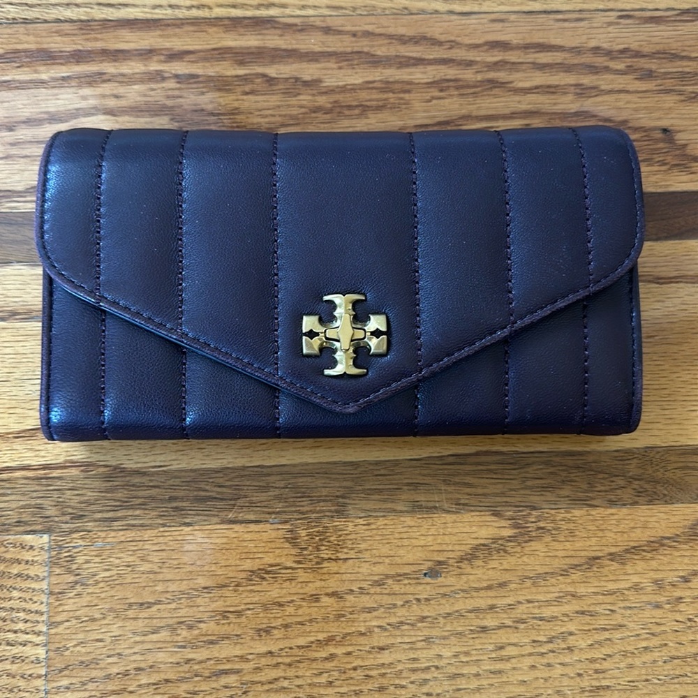 Tory Burch Quilted Kira Wallet